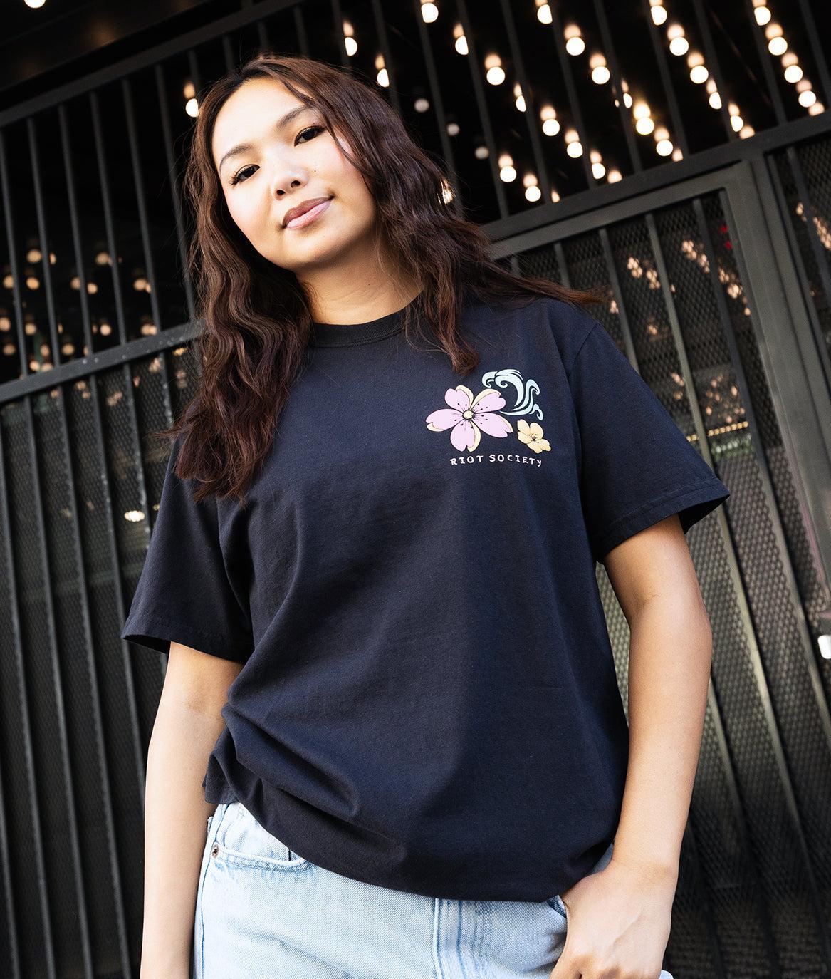 Dragon Cherry Blossoms Puff Boyfriend Tee - Black - - Riot Society