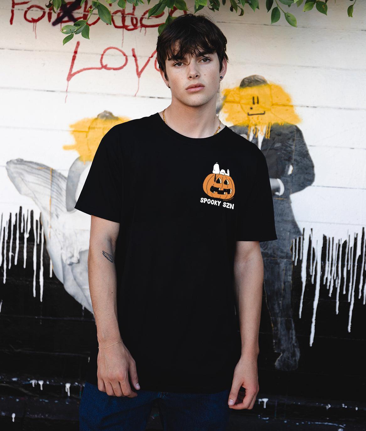 Peanuts Snoopy Pumpkin Mens T-Shirt - - Riot Society