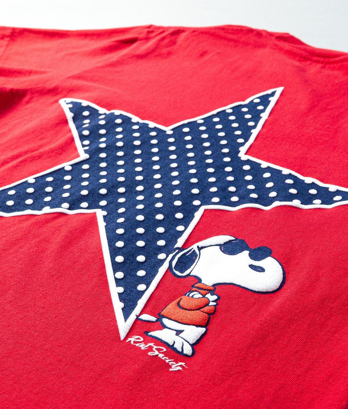 Peanuts Snoopy USA Puff Boyfriend Tee - Red - - Riot Society