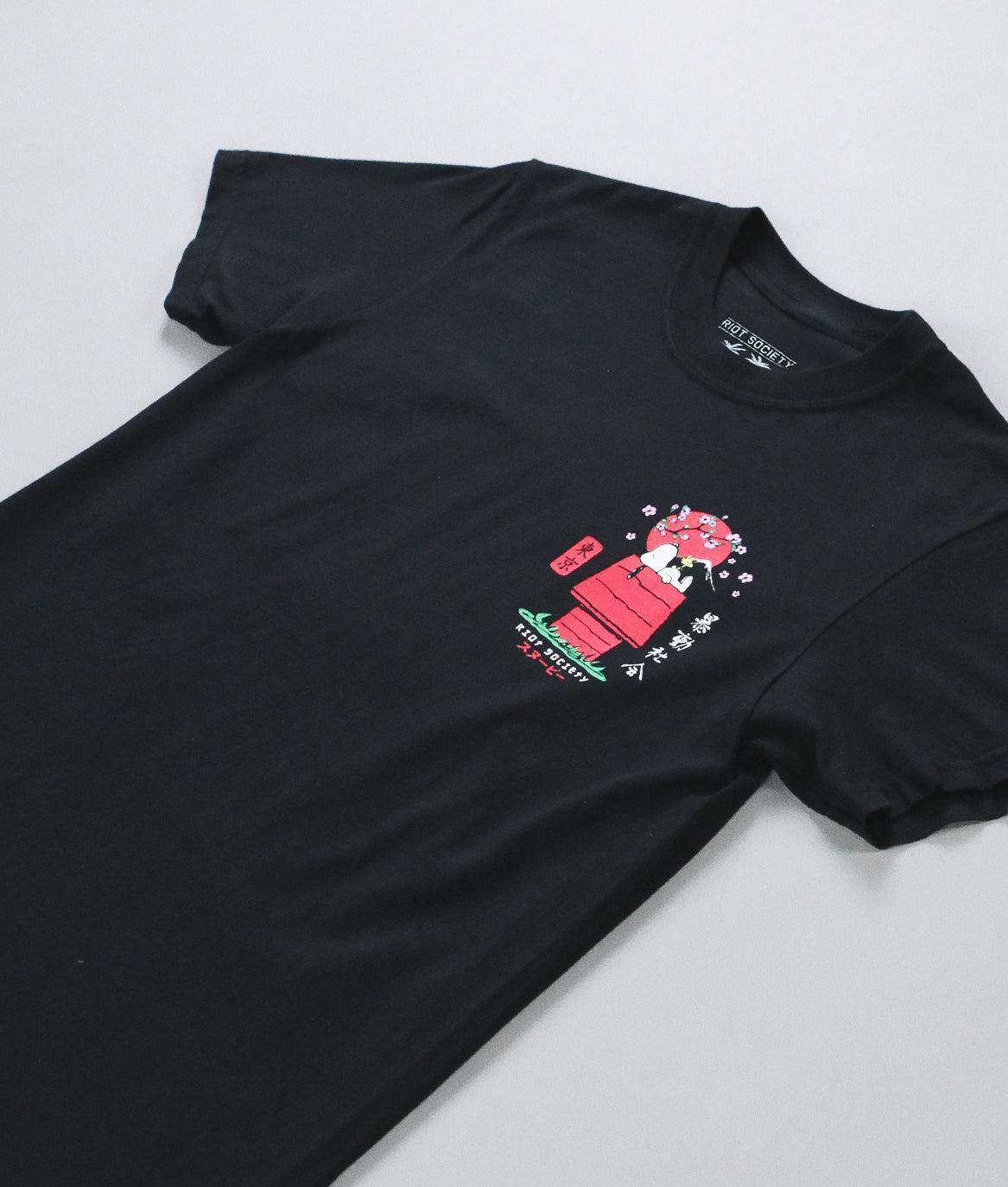 Peanuts Snoopy Doghouse Japan Boyfriend Tee - Black - - Riot Society