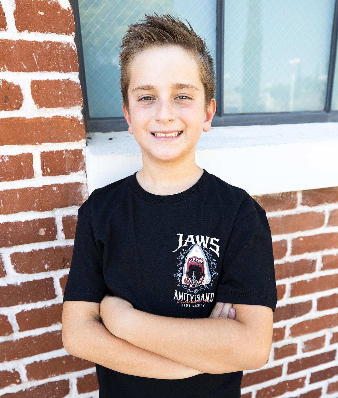 JAWS Amity Island Welcomes You Boys Tee - Black