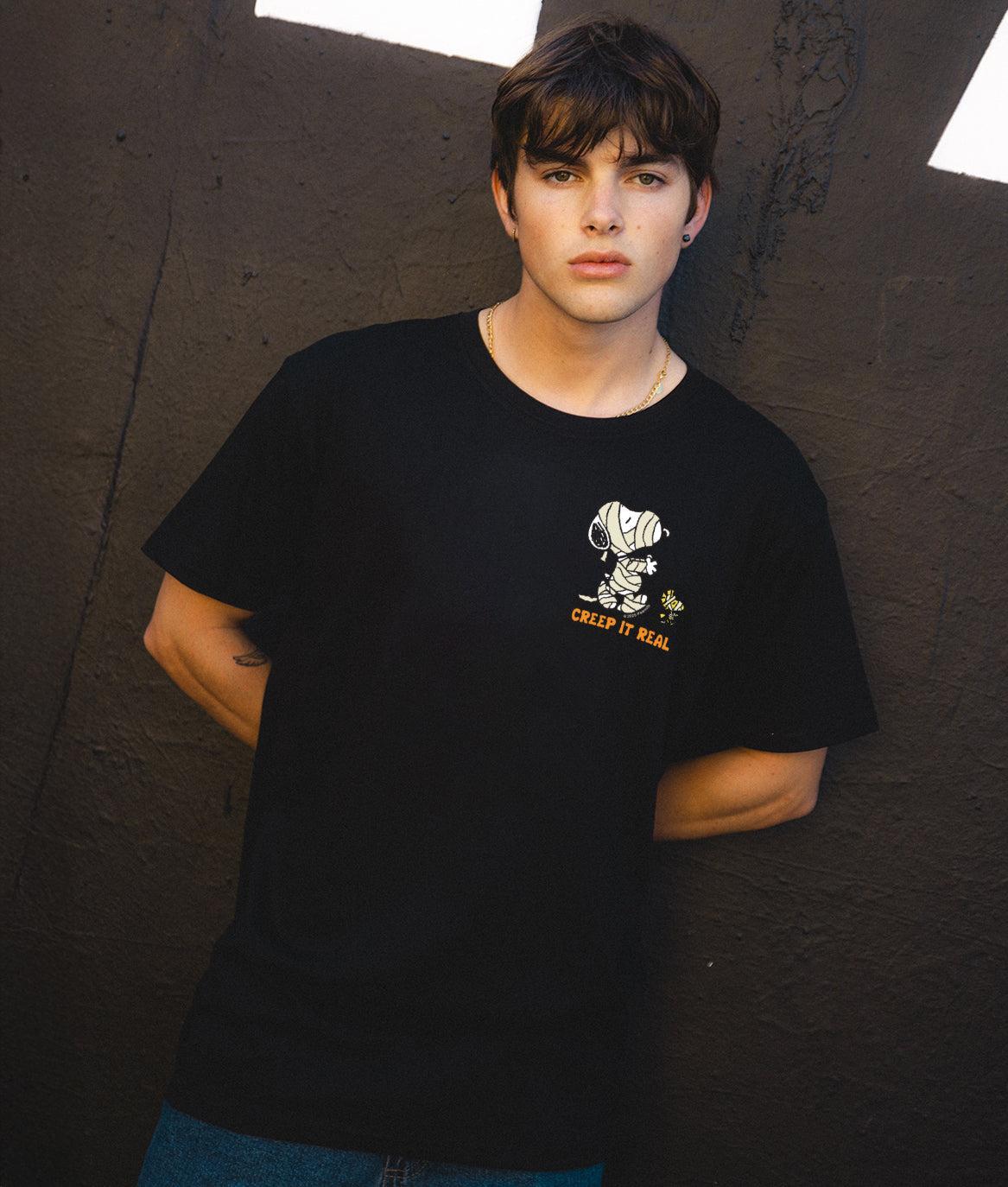 Peanuts Snoopy & Woodstock Mummy Mens T-Shirt