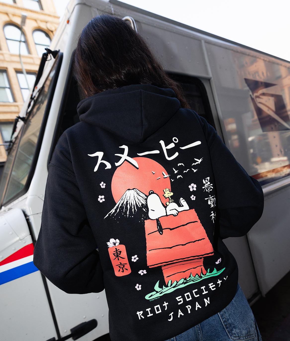 Peanuts Snoopy Doghouse Japan 2.0 Womens Hoodie - Black - S - Riot Society