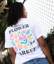 Peanuts Snoopy's Flower Market Boyfriend Tee - S - Riot Society