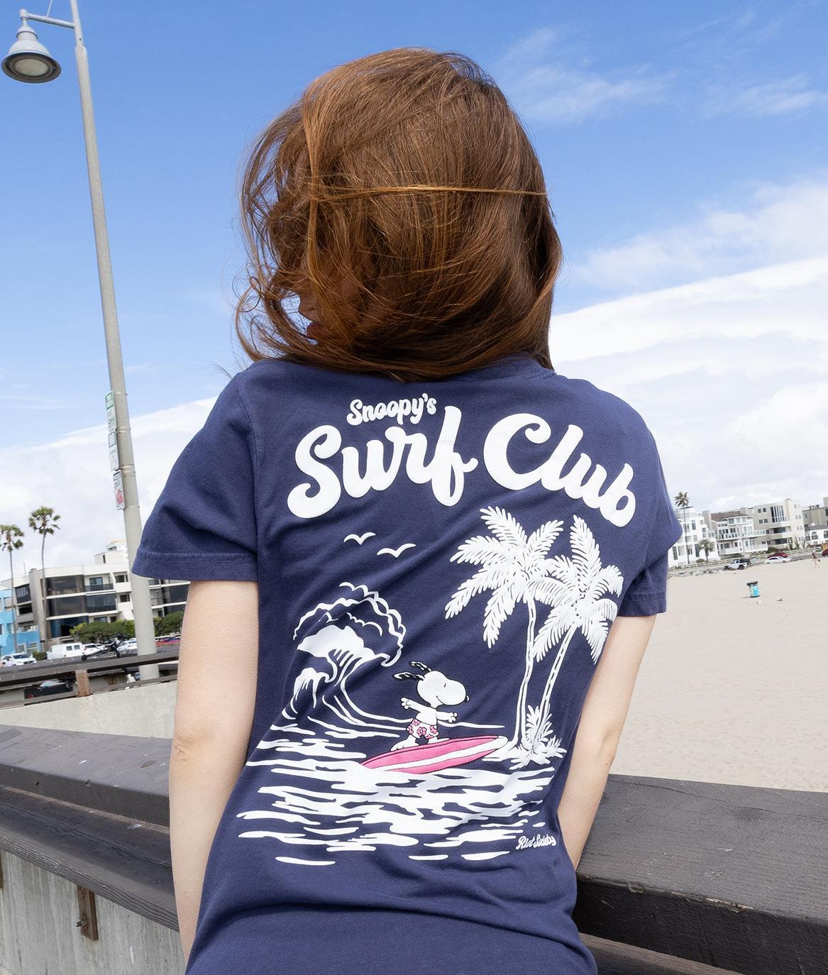 Peanuts Snoopy's Surf Club Puff Boyfriend Tee - S - Riot Society