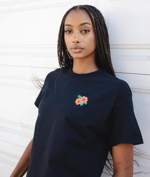 Hibiscus Embroidered Womens Tee - S - Riot Society