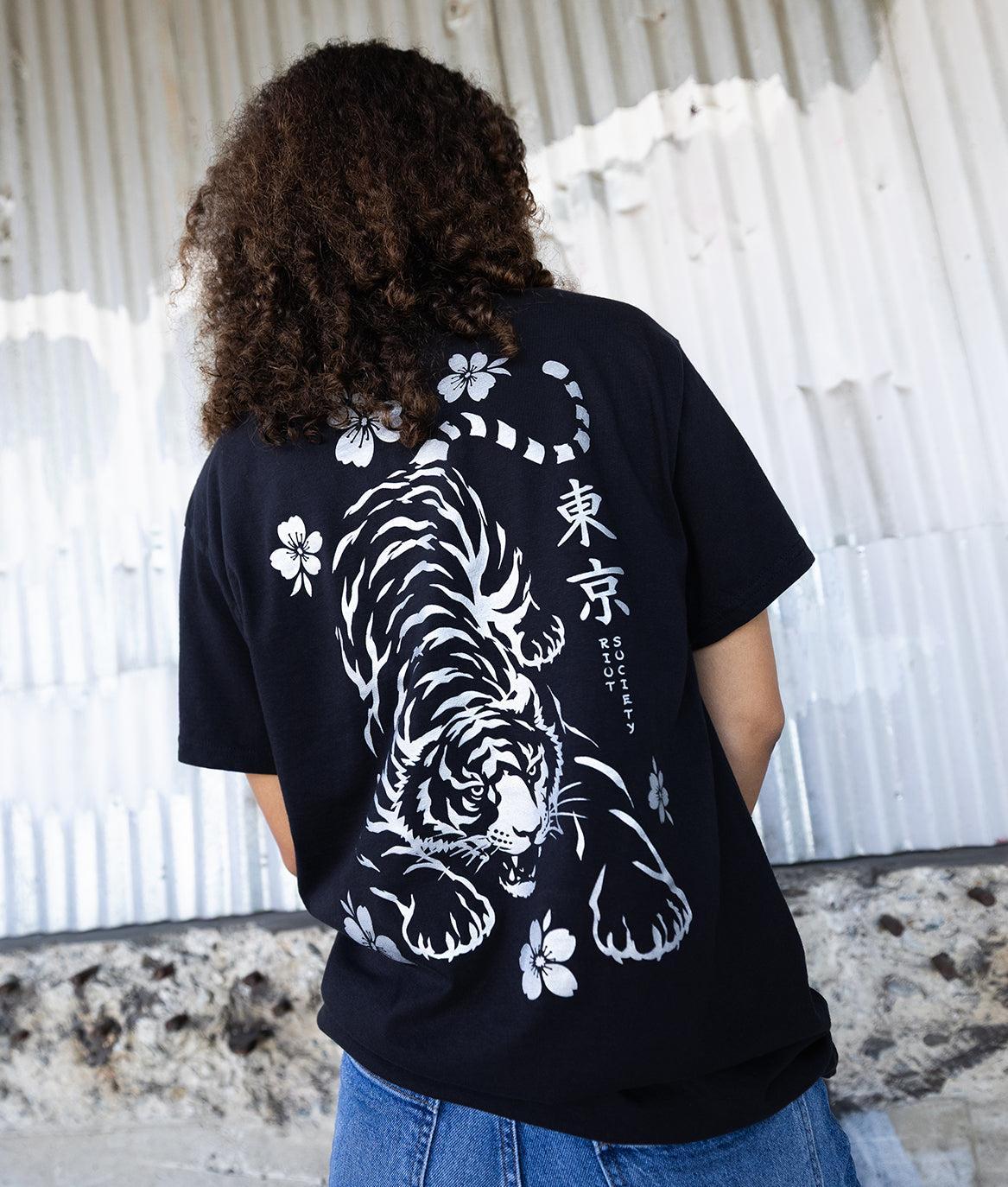 Tiger Cherry Blossoms Kanji Metallic Boyfriend Tee - Black - S - Riot Society